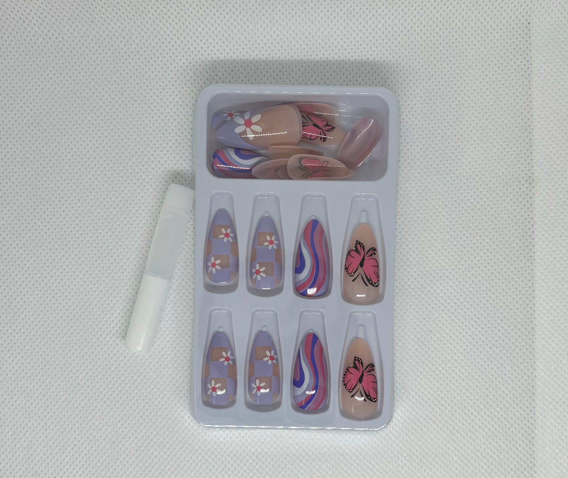 lavender love almond shaped press on nails, close up